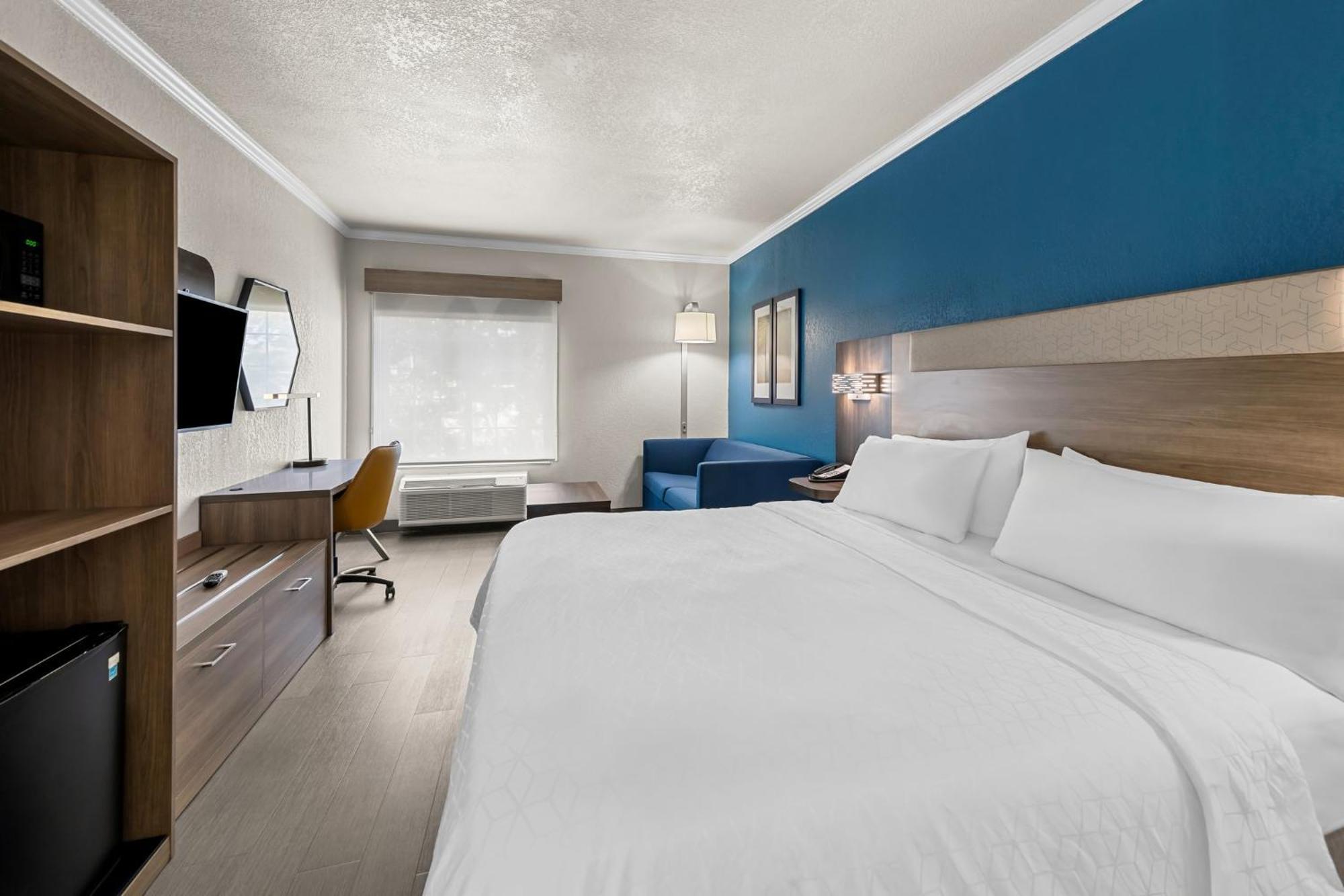 Holiday Inn Express Saint Simons Island By Ihg St. Simons Island Bagian luar foto