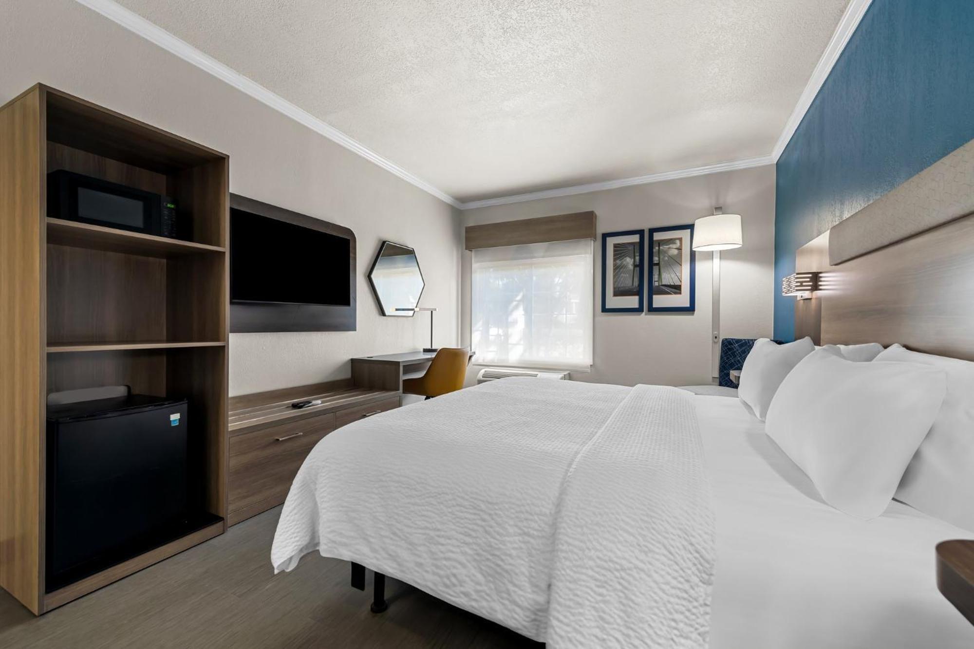 Holiday Inn Express Saint Simons Island By Ihg St. Simons Island Bagian luar foto